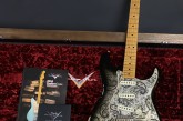 Fender Custom Shop 68 Stratocaster Black Paisley Relic-1b.jpg